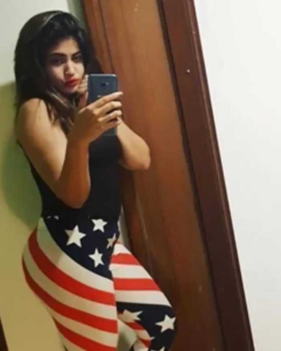 female call girl in Govindpuri